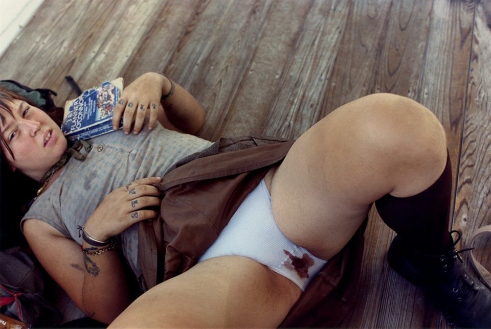 To παγκοσμίως αναγνωρισμένο περιοδικό Dazed & Confused επιλέγει τα καλύτερα photo books για το 2013 [εικόνες] | iefimerida.gr 2