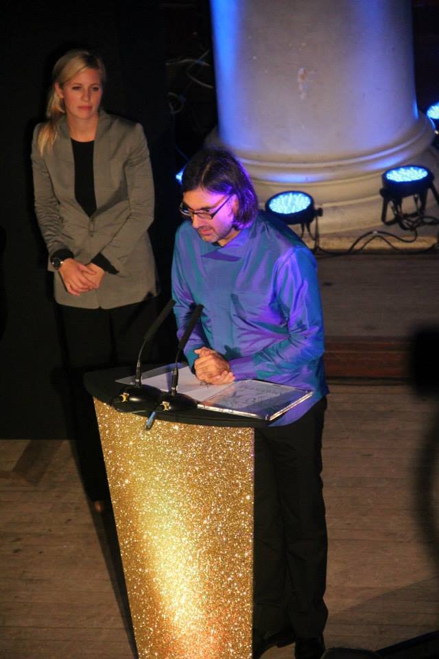 O Λεωνίδας Καβάκος πήρε το «Οσκαρ της κλασικής μουσικής» ως καλλιτέχνης της χρονιάς -Το μήνυμα που έστειλε με μια φωτογραφία του [εικόνες] | iefimerida.gr 2