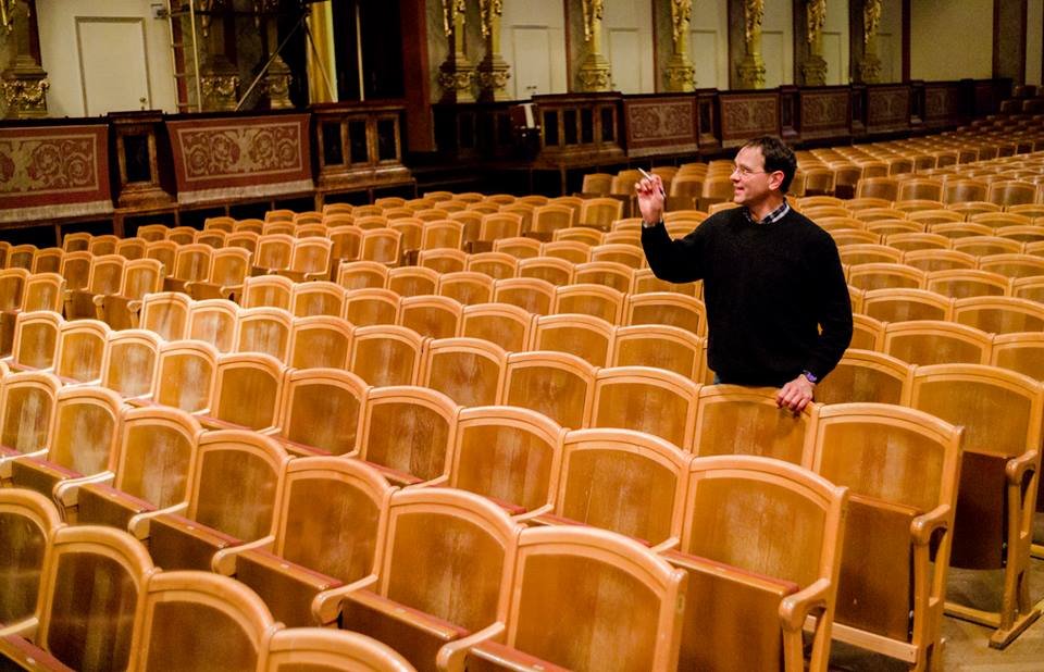 Ετοιμάζοντας τη μεγαλειώδη συναυλία της Πρωτοχρονιάς στη Βιέννη -Χιλιάδες λουλούδια, πρόβες, ο Μέτα [εικόνες] | iefimerida.gr 1