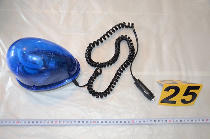 Φωτογραφίες μέσα από το κρησφύγετο του Πετρακάκου: Είχε κρυμμένο ένα ολόκληρο οπλοστάσιο [εικόνες] | iefimerida.gr 9