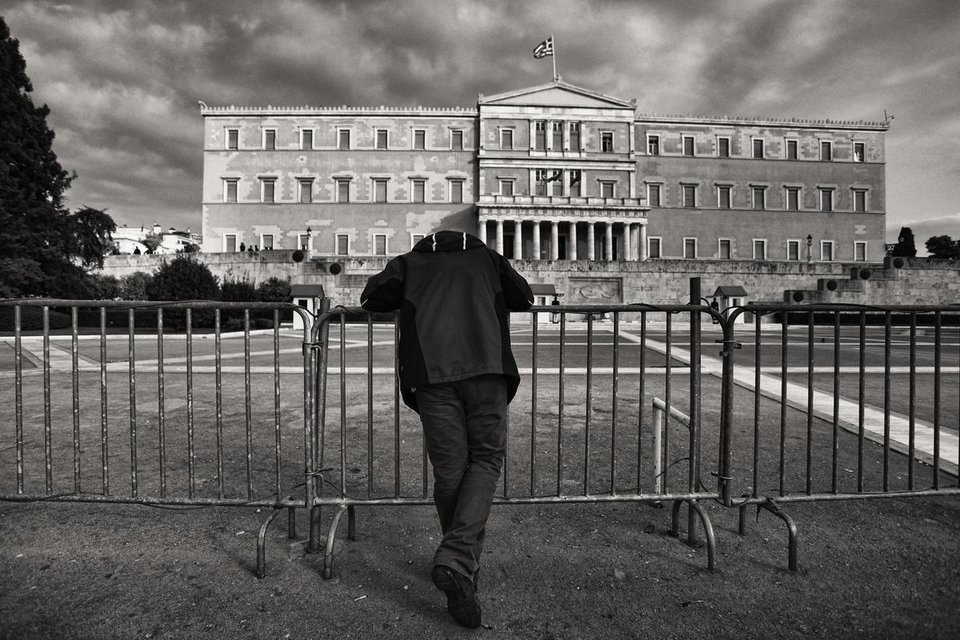 Πανούσης στο iefimerida.gr: Δεν έδωσα εντολή εγώ να φύγουν τα κάγκελα από τον Αγνωστο Στρατιώτη | iefimerida.gr 0