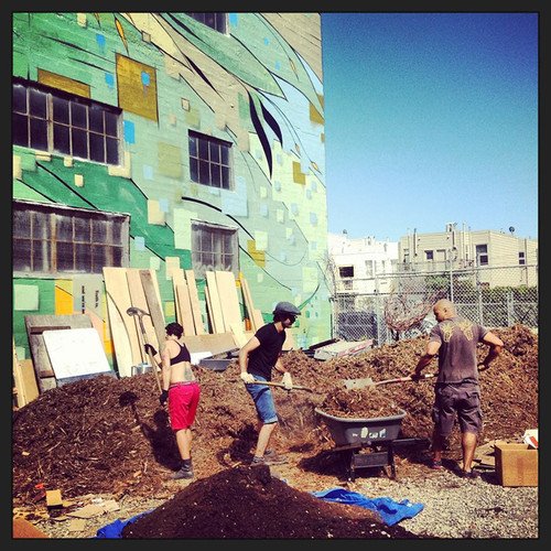 Πώς ένα εγκαταλειμμένο κτίριο μπορεί να γίνει έργο σύγχρονης τέχνης [εικόνες] | iefimerida.gr 3