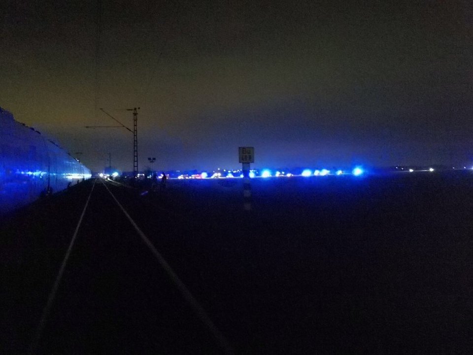 Σύγκρουση τρένων στο Ντίσελντορφ – Τουλάχιστον 50 τραυματίες [εικόνες] | iefimerida.gr 0