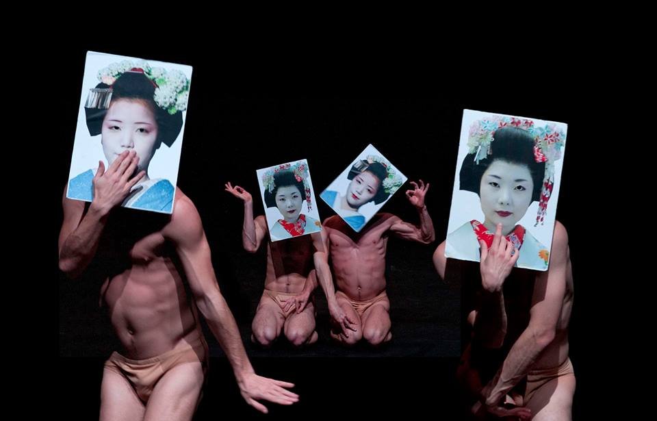 Στο σεισμογενές σώμα-τοπίο «Wisteria Maiden» του Αντώνη Φωνιαδάκη [εικόνες] | iefimerida.gr 0