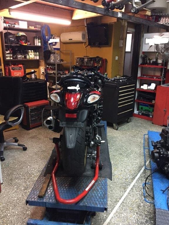  Εξαρθρώθηκε σπείρα που έκλεβε πολυτελείς μοτοσικλέτες [εικόνες] | iefimerida.gr 0