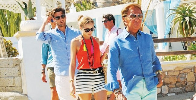 Αποκλειστικό: Ο Valentino «ψηφίζει» Αθήνα - Ηρθε για να δείξει ότι είναι ασφαλής και όμορφος προορισμός [εικόνες] | iefimerida.gr 7