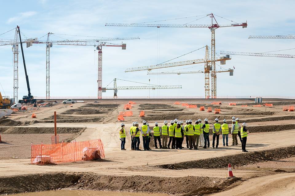 Ινκόγκνιτο στην Αθήνα ο γκουρού της αρχιτεκτονικής Renzo Piano – Επιθεώρησε τα έργα στο Φάληρο [εικόνες] | iefimerida.gr 4