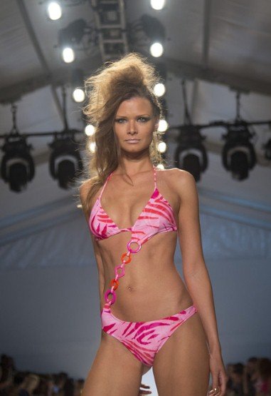 12 μαγιό που δεν πρέπει να φορεθούν για κανένα λόγο [εικόνες] | iefimerida.gr 1