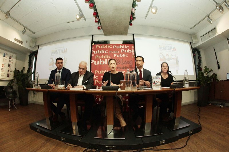 Το νέο του βιβλίο για την κρίση στη Βενεζουέλα παρουσίασε ο δημοσιογράφος Ιάσων Πιπίνης [εικόνες] | iefimerida.gr 0