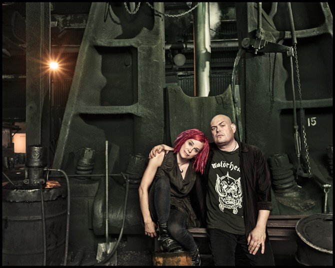 Ο συνδημιουργός των ταινιών Μάτριξ θα κάνει αλλαγή φύλου -«Από εδώ και στο εξής να με φωνάζετε Λίλι» [εικόνες] | iefimerida.gr 0