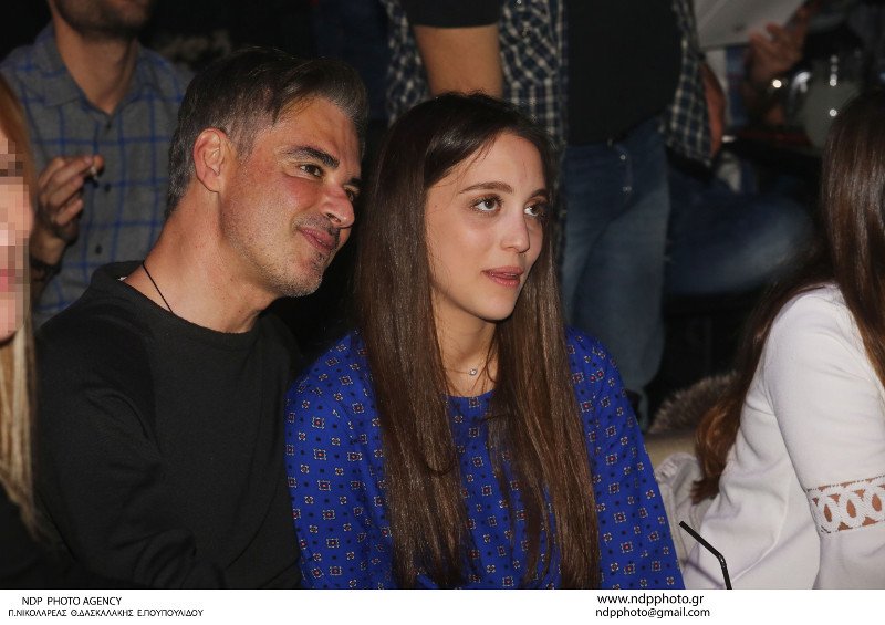 Αρης Σπηλιωτόπουλος: Ανανεωμένος σε βραδινή έξοδο με την 21χρονη συνοδό του [εικόνες] | iefimerida.gr 3