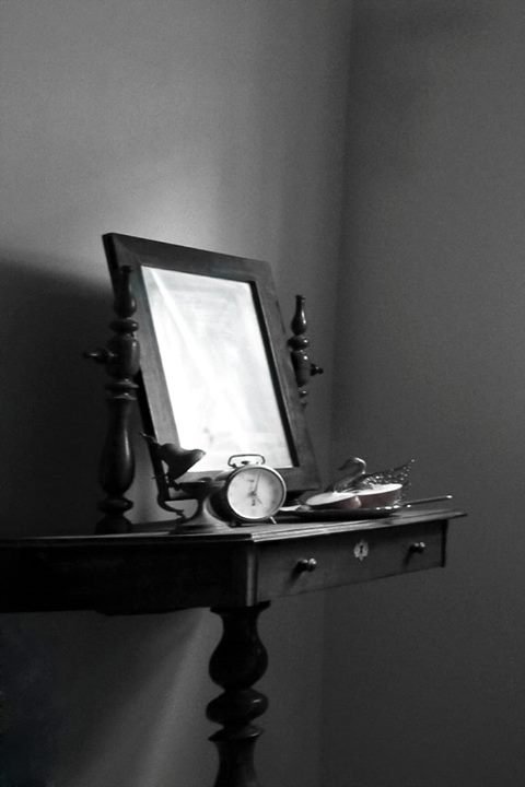 Παράσταση Μπέκετ σε αθηναϊκό διαμέρισμα του 2ου ορόφου [εικόνες, βίντεο] | iefimerida.gr 1