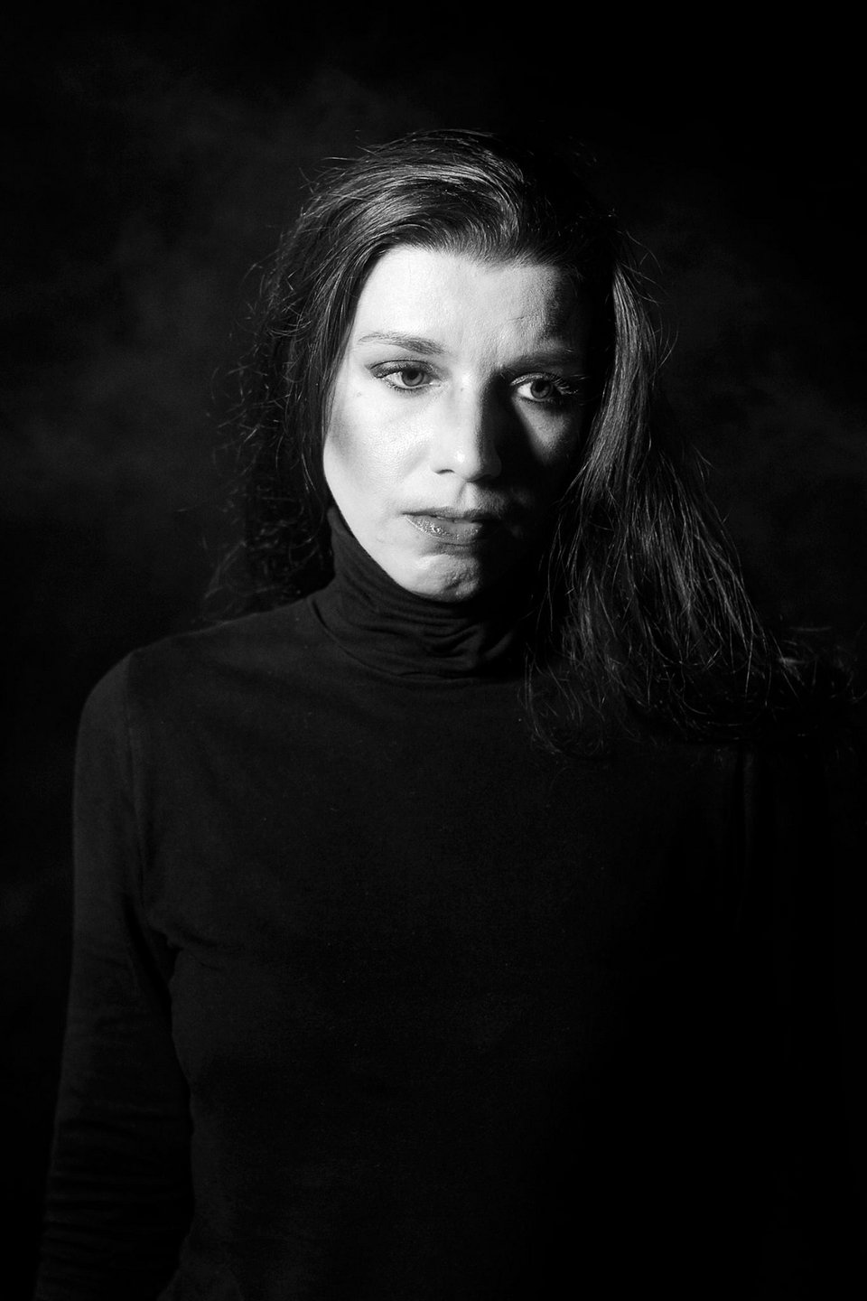  «Η Θεωρία των Παιγνίων», τα reality show και η Ανοιξη της Πράγας στο Θέατρο Αλμα [εικόνες] | iefimerida.gr 5