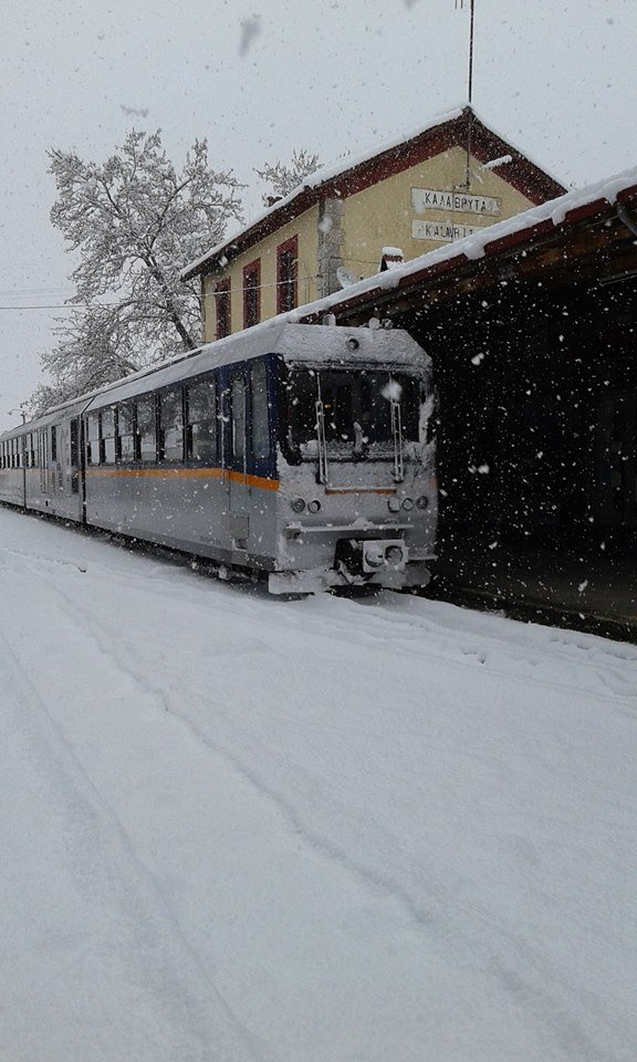 Ο Οδοντωτός φτάνει στα Καλάβρυτα στα... λευκά [εικόνες] | iefimerida.gr 1