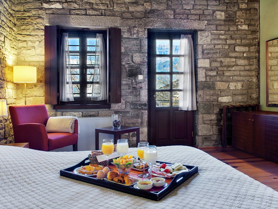 Business Insider: Στα Ιωάννινα, ένα από τα πιο απομακρυσμένα ξενοδοχεία στον κόσμο [εικόνες] | iefimerida.gr 3