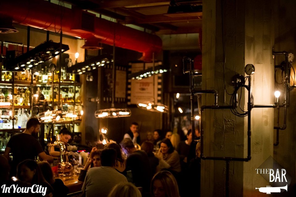 Βάζει λουκέτο μετά από 18,5 χρόνια ιστορικό μπαρ στην παραλία της Θεσσαλονίκης [εικόνες] | iefimerida.gr 1