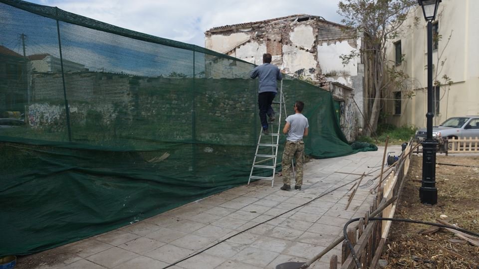 Πυρετώδεις προετοιμασίες στη Λέσβο για την άφιξη του Πάπα [εικόνες] | iefimerida.gr 0