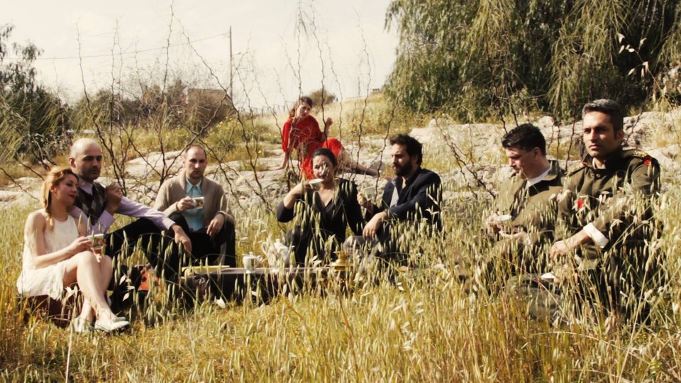  Οι Τρεις αδελφές του Τσέχοφ, για 2η σεζόν από την ομάδα Casus Belli, στο Από Μηχανής Θέατρο [εικόνες] | iefimerida.gr 0