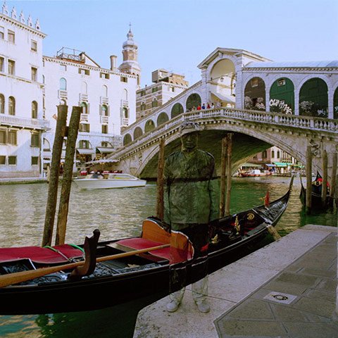 Τώρα τον βλέπεις, τώρα δεν τον βλέπεις- Η μαγική τέχνη του καμουφλάζ κάνει τον Λιου Μπόλιν αόρατο [εικόνες] | iefimerida.gr 11
