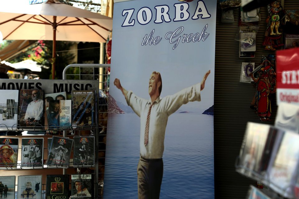 H Aθήνα μέσα από τα μάτια των τουριστών: Αρχαία, σουβλάκια, σανδάλια και Zorbas [εικόνες] | iefimerida.gr 2