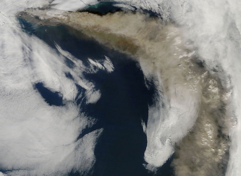 Πως φαίνονται οι εκρήξεις των ηφαιστείων από το διάστημα [εικόνες] | iefimerida.gr 11