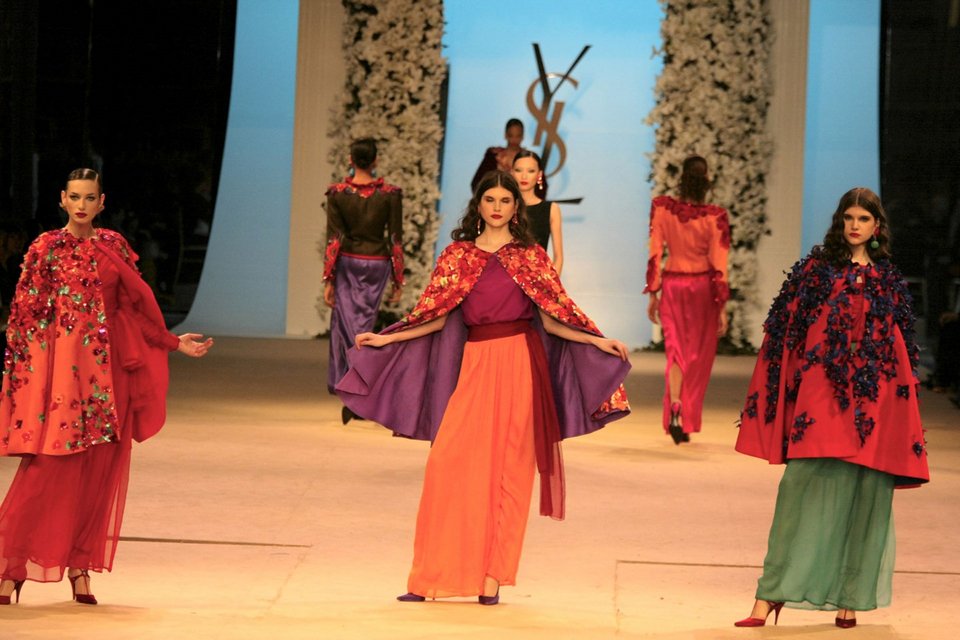 Aνοίγει στο κοινό το ιδιωτικό σχεδιαστήριο του Ιβ Σεν Λοράν στο Παρίσι [εικόνες & βίντεο] | iefimerida.gr 6