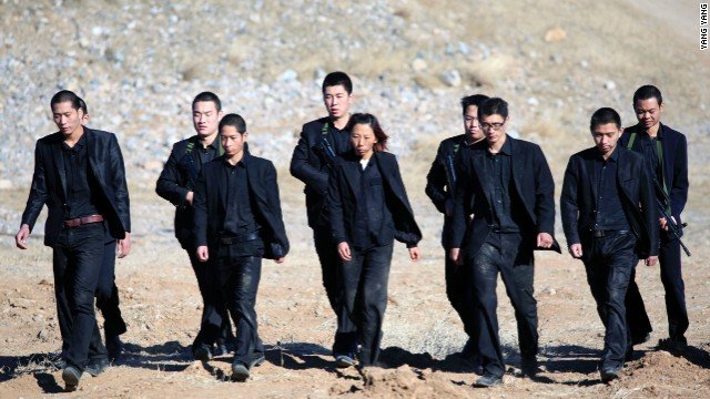 Γυναίκες σωματοφύλακες πλουσίων: Η νέα αμφιλεγόμενη μόδα που κάνει θραύση στην Κίνα [εικόνες] | iefimerida.gr 7