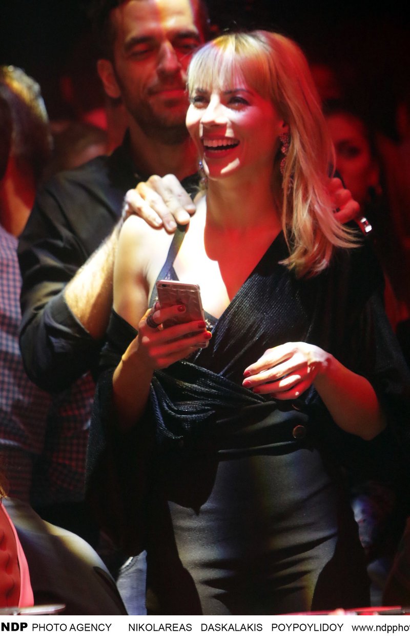 Η Μαρία Λουίζα Βούρου είναι έγκυος αλλά δεν το ομολογεί, ακόμη [εικόνες] | iefimerida.gr 0