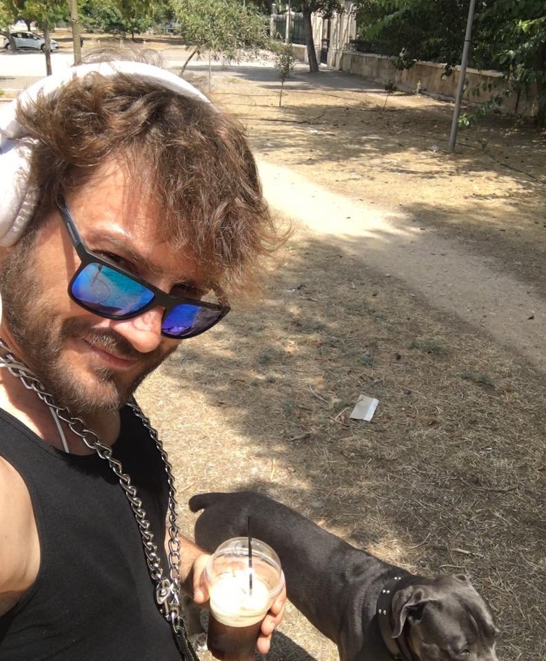 Νέος έρωτας στα τηλεοπτικά πλατό -Ζευγάρι νέοι ηθοποιοί [εικόνες] | iefimerida.gr 1