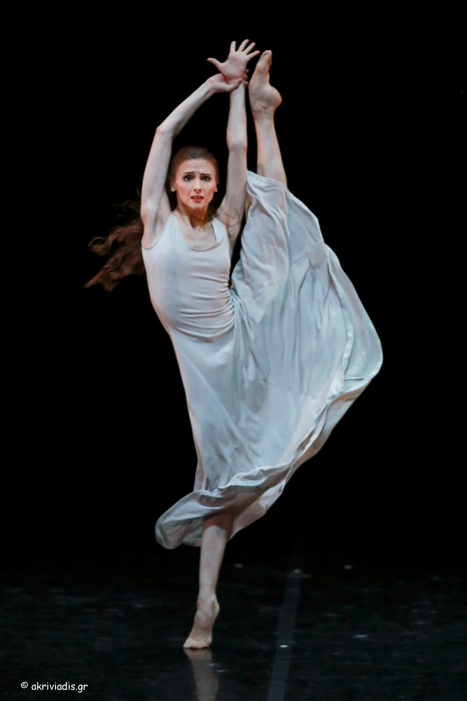 Η εκπληκτική Σβετλάνα Ζαχάροβα ως «Ζιζέλ» αυτές τις μέρες στην Αθήνα [εικόνες] | iefimerida.gr 0