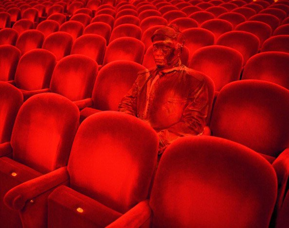 Τώρα τον βλέπεις, τώρα δεν τον βλέπεις- Η μαγική τέχνη του καμουφλάζ κάνει τον Λιου Μπόλιν αόρατο [εικόνες] | iefimerida.gr 12