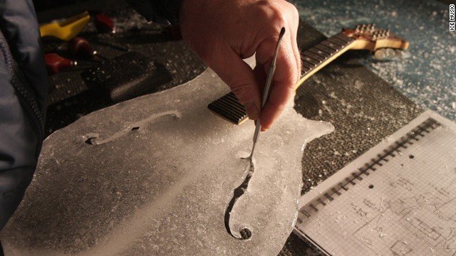 Μετατρέποντας τον πάγο σε μουσική: Η απίστευτη «παγωμένη ορχήστρα» της Σουηδίας [εικόνες + βίντεο] | iefimerida.gr 6