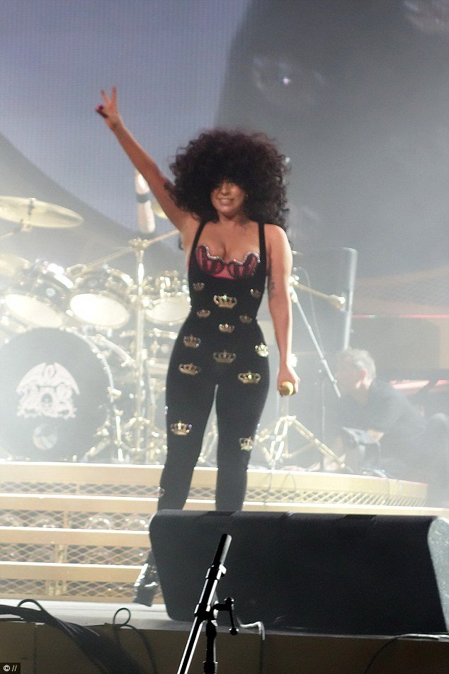 Η Μαντόνα κατηγορεί τη Lady Gaga ότι τη μιμείται και την κλέβει [εικόνες] | iefimerida.gr 1