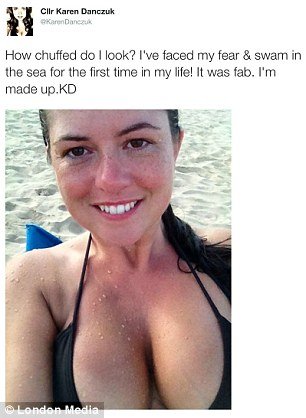 H 37χρονη γυναίκα βουλευτή των Εργατικών που έχει βάλει φωτιά στο διαδίκτυο με τις φωτογραφίες που ανεβάζει [εικόνες] | iefimerida.gr 0