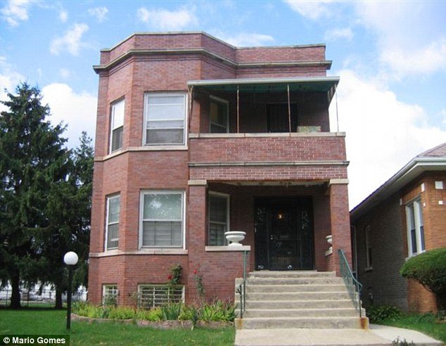 Μέσα στο σπίτι του Αλ Καπόνε στο Σικάγο -Εδώ έζησε ο θρυλικός αρχιμαφιόζος [εικόνες] | iefimerida.gr 11