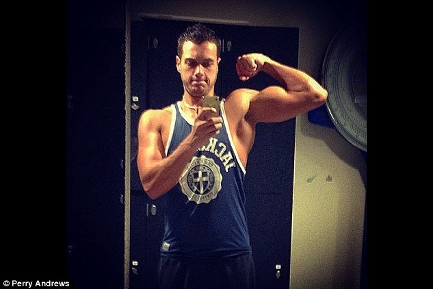 Η δύναμη της θέλησης: Από ανορεκτικός και θύμα μπούλινγκ, αυτός ο νεαρός έγινε body builder [εικόνες]  | iefimerida.gr 6