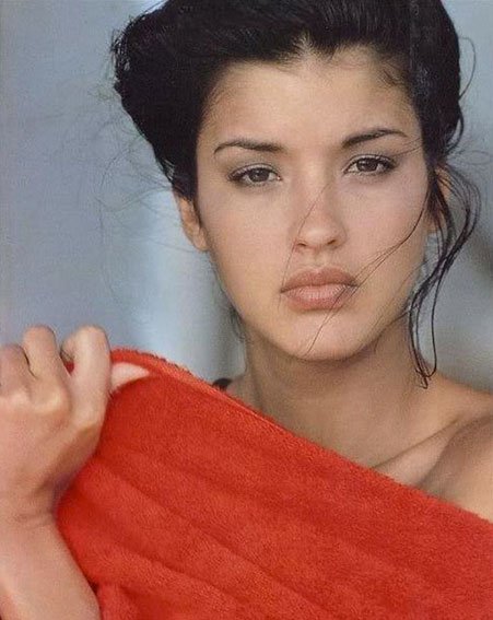 Πασίγνωστο μοντέλο αποκαλύπτει ότι διαγνώστηκε με καρκίνο του μαστού πριν 2 εβδομάδες [εικόνες] | iefimerida.gr 3