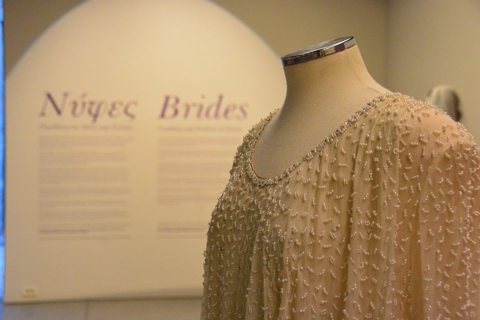 Οι νύφες του Ναυπλίου -Παράδοση και μόδα στην Ελλάδα [εικόνες] | iefimerida.gr 7