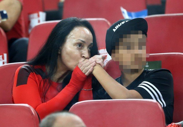 Η Βίκυ Σταμάτη βγήκε να... ξεσκάσει - Στο Καραϊσκάκη με τον γιο της [εικόνα] | iefimerida.gr 0