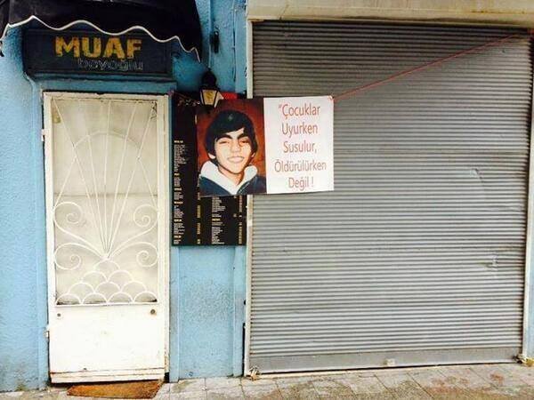 Παγκόσμια συγκίνηση από την αφίσα για τον 15χρονο που σκοτώθηκε στην Τουρκία [εικόνα] | iefimerida.gr 0