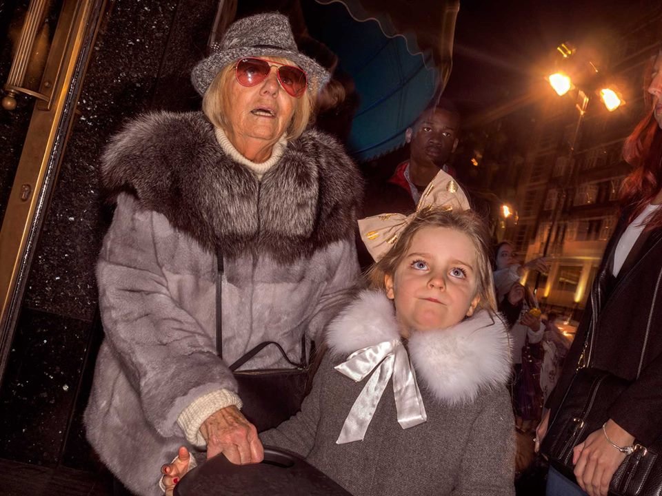 Οι πλούσιοι των Harrods: Ενα αποκαλυπτικό φωτογραφικό πρότζεκτ για τη χλιδή των ολίγων [εικόνες]  | iefimerida.gr 1