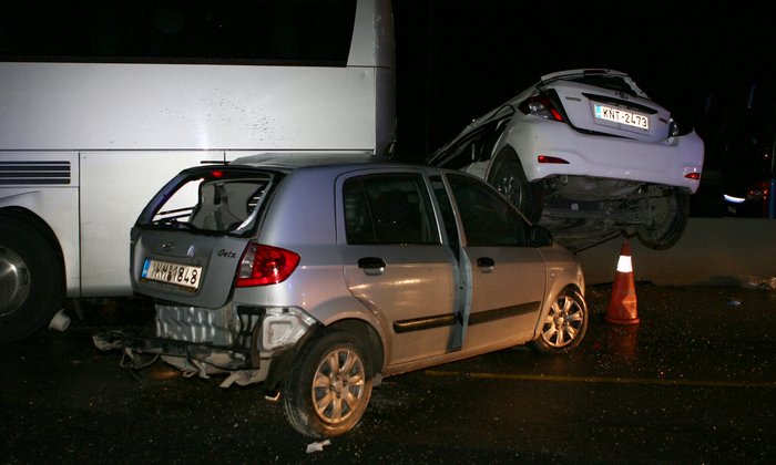 Απίστευτη καραμπόλα 35 οχημάτων με μια νεκρή στην Εθνική Αθηνών - Λαμίας [εικόνες] | iefimerida.gr 10