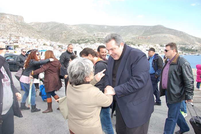 Ηρεμία πριν τη μάχη για τους πολιτικούς αρχηγούς -Βόλτες για φαγητό, καφέ και χαλαρή κουβέντα [εικόνες] | iefimerida.gr 8