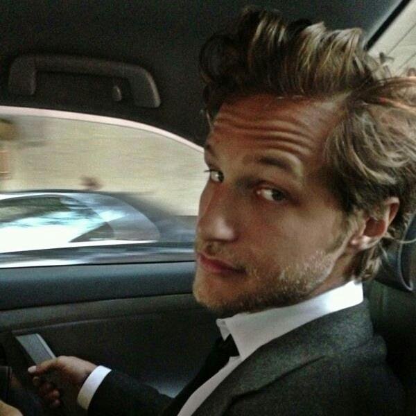 Μοντέλο ελληνικής καταγωγής «έκοψε» το σεξ, για να σώσει τα μαλλιά του [εικόνες] | iefimerida.gr 6