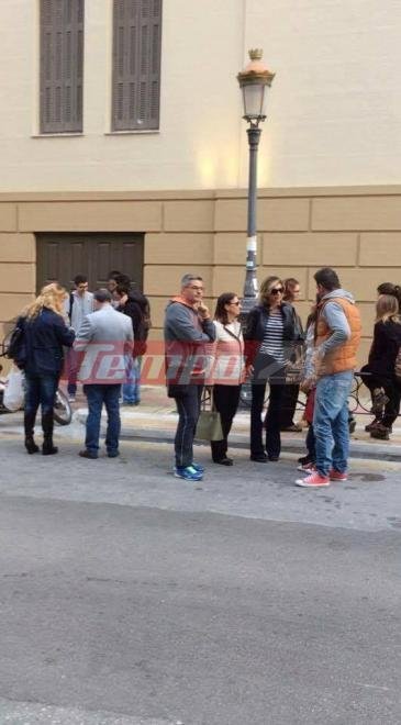 Μπλόκαραν πλειστηριασμούς σε Θεσσαλονίκη και Πάτρα – Ενταση στην Αθήνα [εικόνες] | iefimerida.gr 2