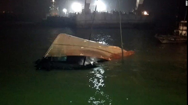 Τουλάχιστον 21 νεκροί από τη βύθιση ρυμουλκού στην Κίνα [εικόνες] | iefimerida.gr 1