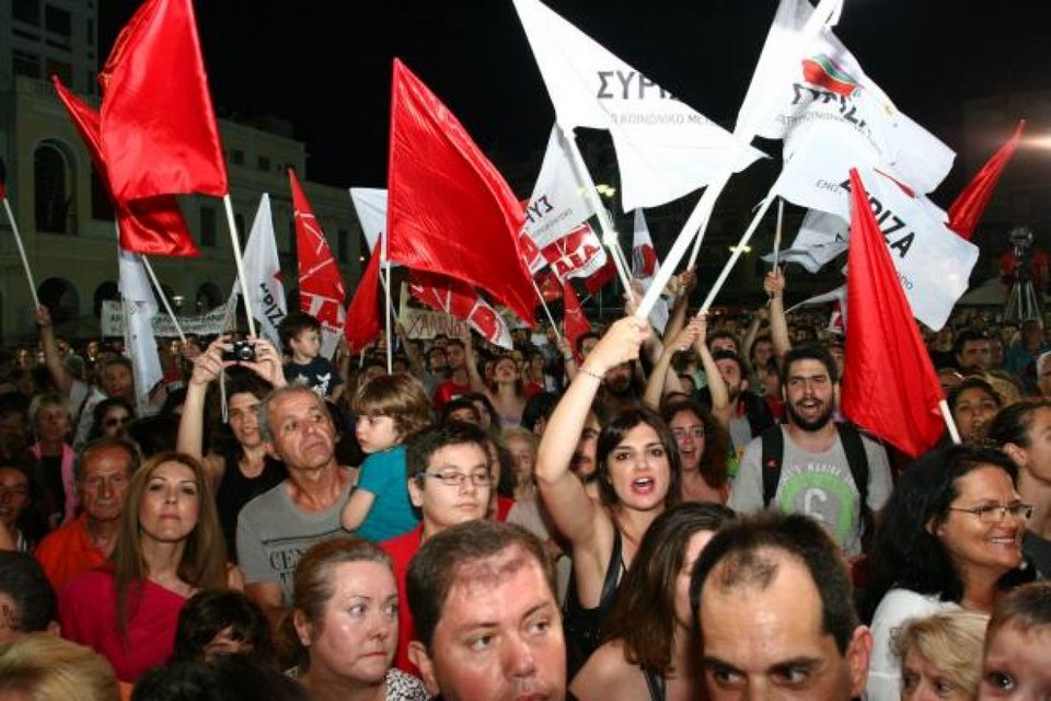 «Ο Τσίπρας μας πρόδωσε» -Πώς απαντούν οι νέοι στο ρεπορτάζ του Γαλλικού Πρακτορείου | iefimerida.gr 1