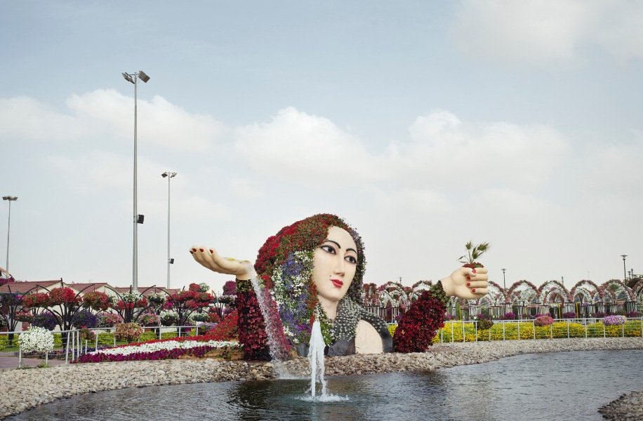 Σαρία και ουρανοξύστες: Φωτογραφίζοντας δύο παράλληλους κόσμους [εικόνες] | iefimerida.gr 3