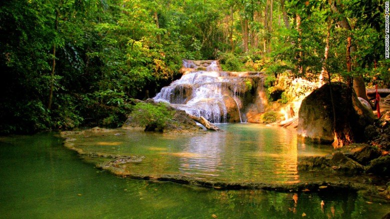 Κρυστάλλινα νερά και υπέροχα τοπία: Τα 10 καλύτερα μέρη για βουτιές σύμφωνα με το CNN [εικόνες] | iefimerida.gr 1