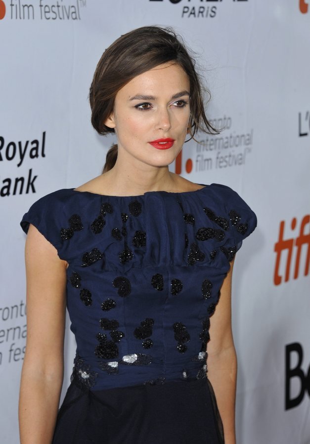 Ιρλανδός σκηνοθέτης για την Κίρα Νάιτλι -Δεν είναι ηθοποιός, είναι σούπερ μόντελ [εικόνες]  | iefimerida.gr 3